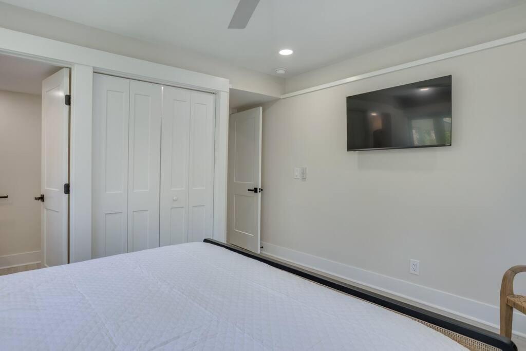 Luxury Beach House - 2Min Walk To Beach - Private Pool - Group & Dog Friendly Île de Hilton-Head Extérieur photo