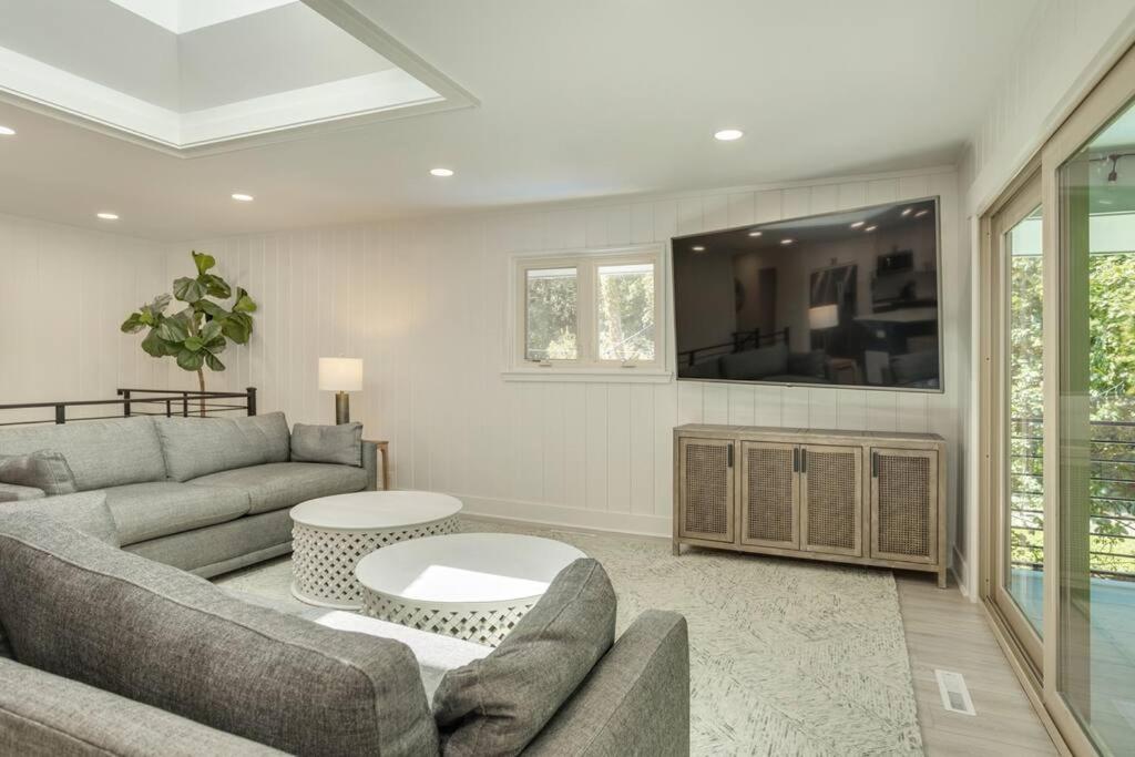 Luxury Beach House - 2Min Walk To Beach - Private Pool - Group & Dog Friendly Île de Hilton-Head Extérieur photo